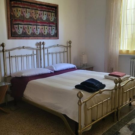 La Casa Di Lucia: Grande Appartamento Con Balcone Brescia megye Kültér fotó